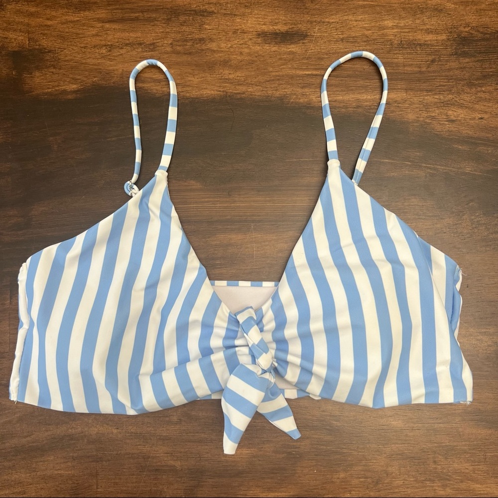 Blooming Jelly blue and white striped bikini top size large